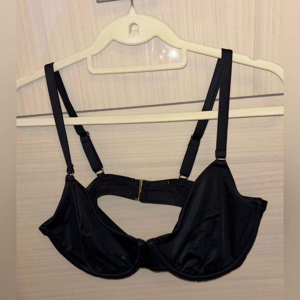 ♥️ Shade & Shore Black Swim Top